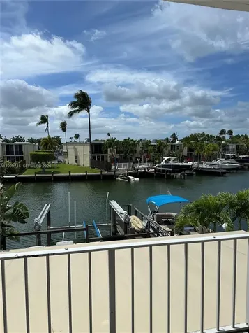 925 NE 26th Avenue Hallandale Beach FL 33009