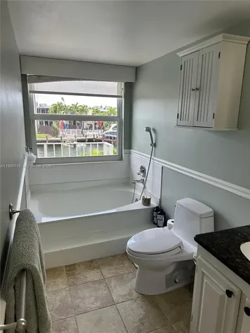 925 NE 26th Avenue Hallandale Beach FL 33009