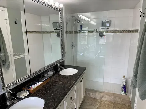 925 NE 26th Avenue Hallandale Beach FL 33009
