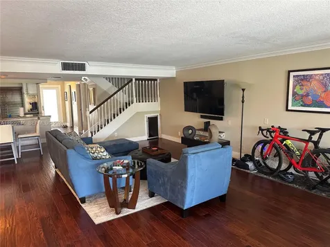 925 NE 26th Avenue Hallandale Beach FL 33009