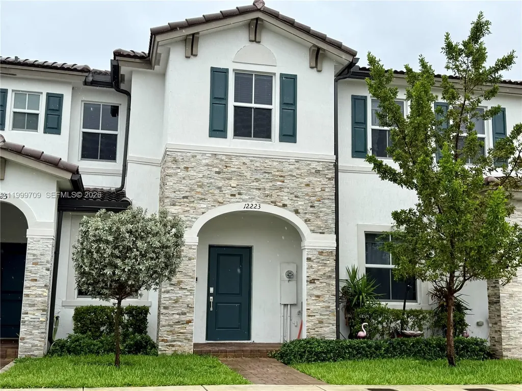 12223 NW 23rd Place Miami FL 33167