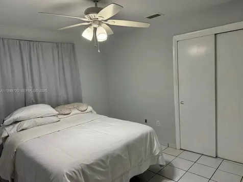 2732 NW 16th Terrace Miami FL 33125