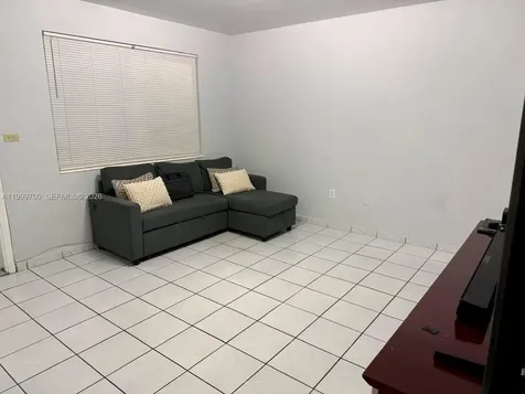 2732 NW 16th Terrace Miami FL 33125