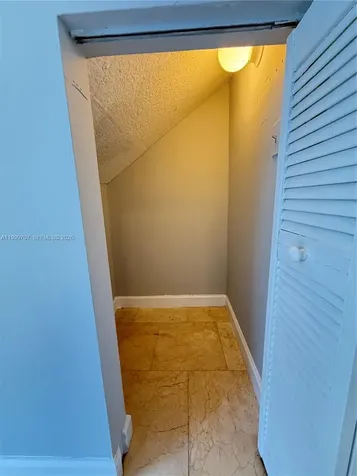 8428 NW 103rd Street Hialeah Gardens FL 33016