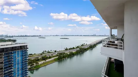 555 NE 34th Street Miami FL 33137