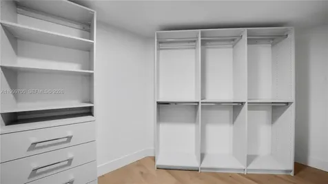 555 NE 34th Street Miami FL 33137