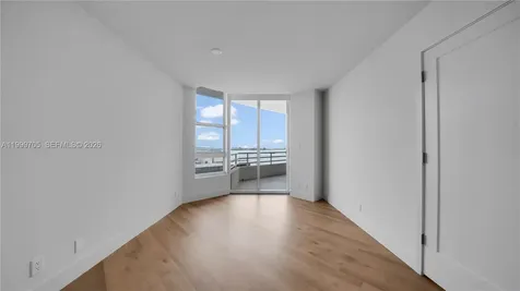 555 NE 34th Street Miami FL 33137