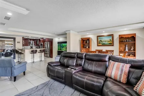 9210 Fontainebleau Boulevard Miami FL 33172