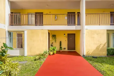 9210 Fontainebleau Boulevard Miami FL 33172