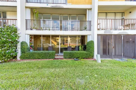 9210 Fontainebleau Boulevard Miami FL 33172