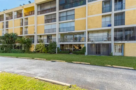 9210 Fontainebleau Boulevard Miami FL 33172