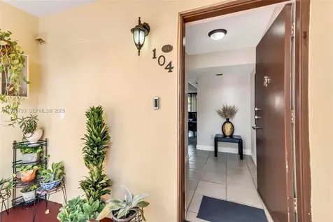 9210 Fontainebleau Boulevard Miami FL 33172