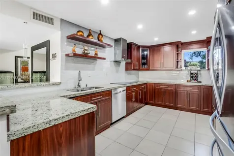 9210 Fontainebleau Boulevard Miami FL 33172