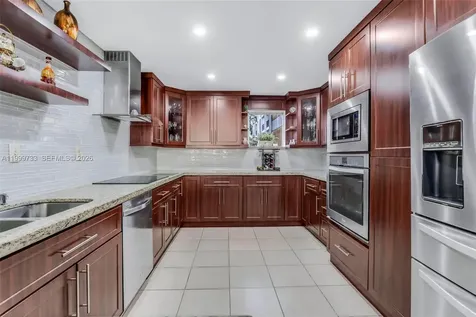 9210 Fontainebleau Boulevard Miami FL 33172
