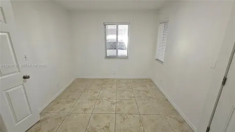 117 NW 11th Avenue Dania Beach FL 33004