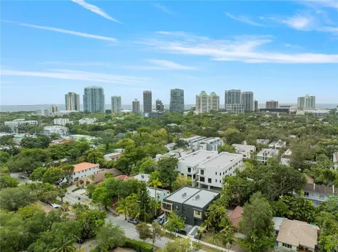 2960 W Trade Avenue Coconut Grove FL 33133