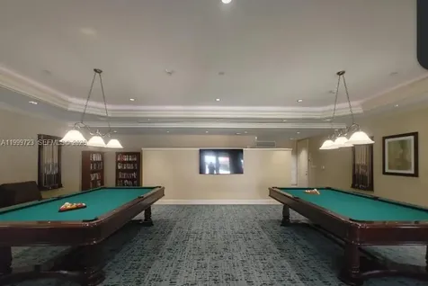 20000 E Country Club Drive Aventura FL 33180