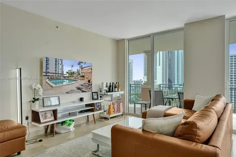 17555 Atlantic Boulevard Sunny Isles Beach FL 33160