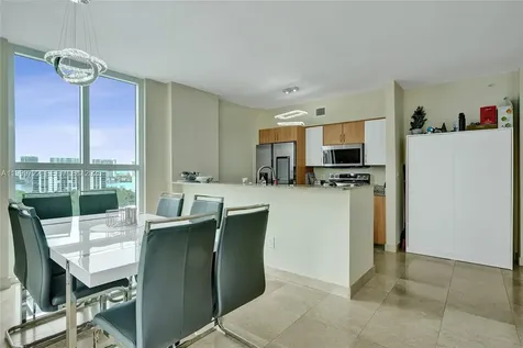 17555 Atlantic Boulevard Sunny Isles Beach FL 33160