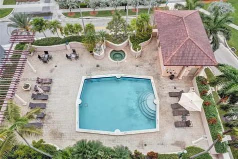 17555 Atlantic Boulevard Sunny Isles Beach FL 33160