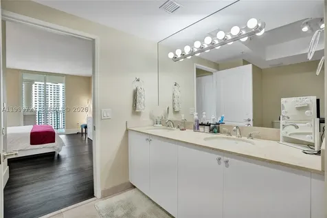 17555 Atlantic Boulevard Sunny Isles Beach FL 33160