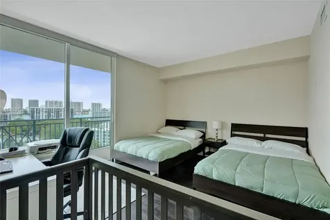 17555 Atlantic Boulevard Sunny Isles Beach FL 33160