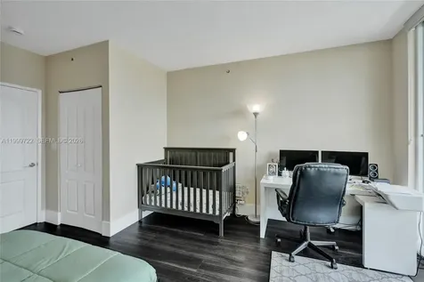 17555 Atlantic Boulevard Sunny Isles Beach FL 33160
