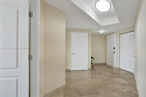 17555 Atlantic Boulevard Sunny Isles Beach FL 33160