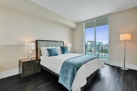 17555 Atlantic Boulevard Sunny Isles Beach FL 33160