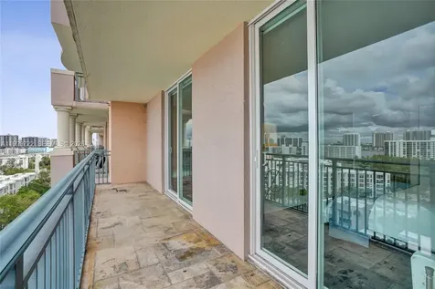 17555 Atlantic Boulevard Sunny Isles Beach FL 33160
