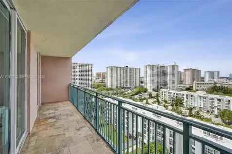 17555 Atlantic Boulevard Sunny Isles Beach FL 33160