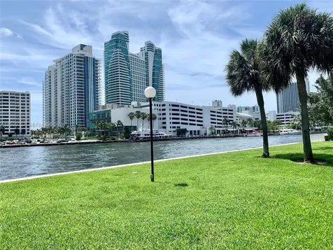 600 Parkview Drive Hallandale Beach FL 33009