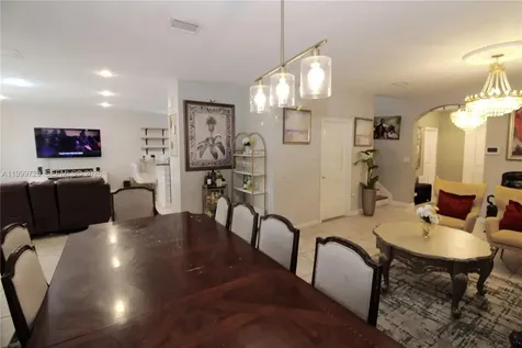 3698 SE 2nd Drive Homestead FL 33033
