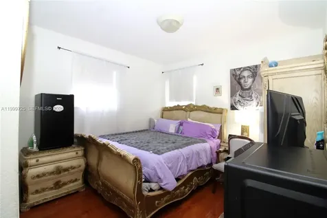 3698 SE 2nd Drive Homestead FL 33033