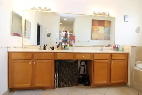 3698 SE 2nd Drive Homestead FL 33033