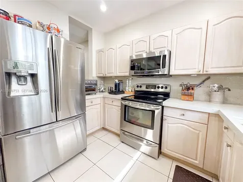 130 Riverwalk Sunrise FL 33326
