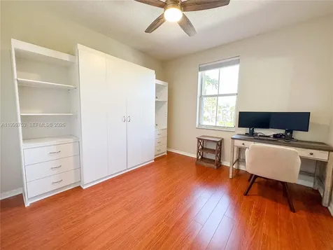 130 Riverwalk Sunrise FL 33326