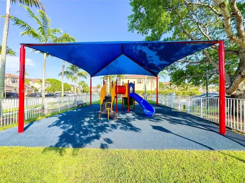 130 Riverwalk Sunrise FL 33326