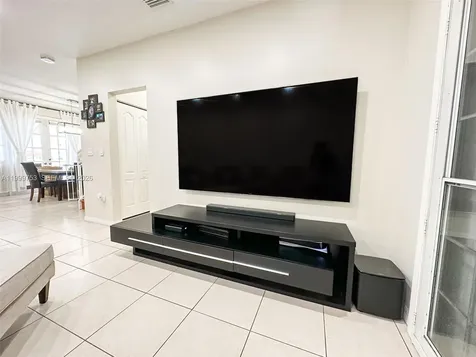 130 Riverwalk Sunrise FL 33326