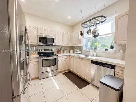 130 Riverwalk Sunrise FL 33326