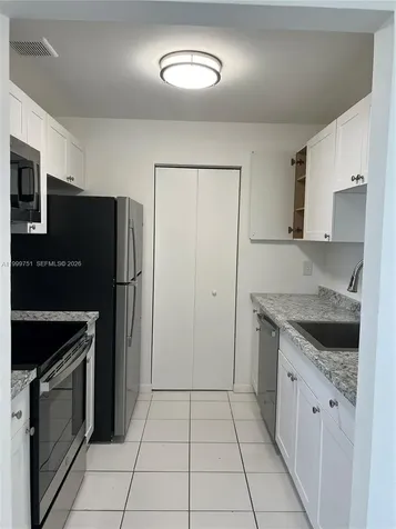 500 NE 2nd Street Dania Beach FL 33004