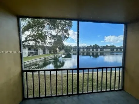 7910 N Colony Circle N Tamarac FL 33321