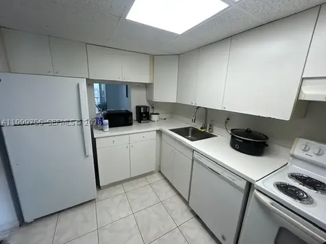 7910 N Colony Circle N Tamarac FL 33321