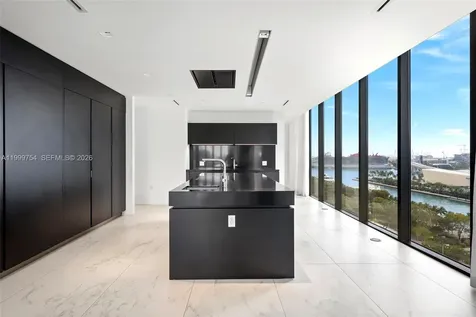 1000 Biscayne Boulevard Miami FL 33132