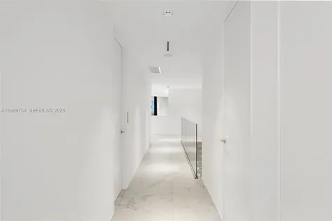 1000 Biscayne Boulevard Miami FL 33132