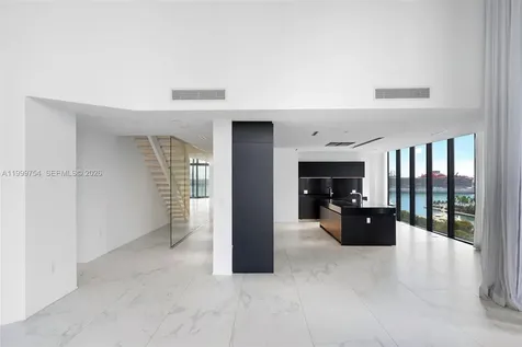 1000 Biscayne Boulevard Miami FL 33132