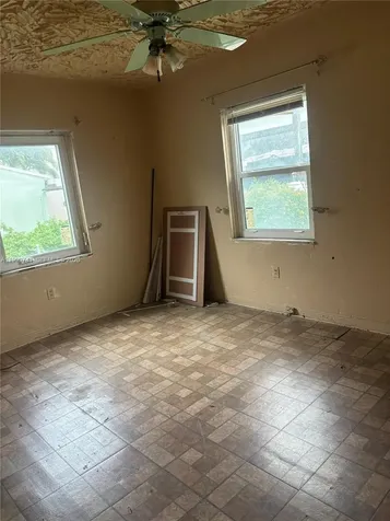 1733 NW 40th Street Miami FL 33142
