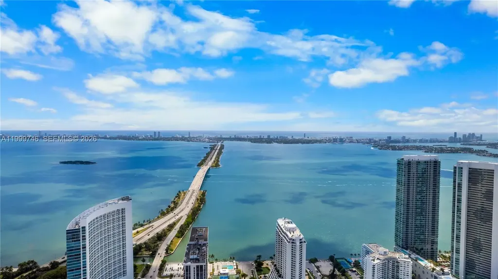 3301 NE 1st Avenue Miami FL 33137