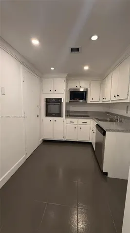 1865 79th St Causeway North Bay Village FL 33141