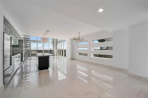 1040 Biscayne Boulevard Miami FL 33132
